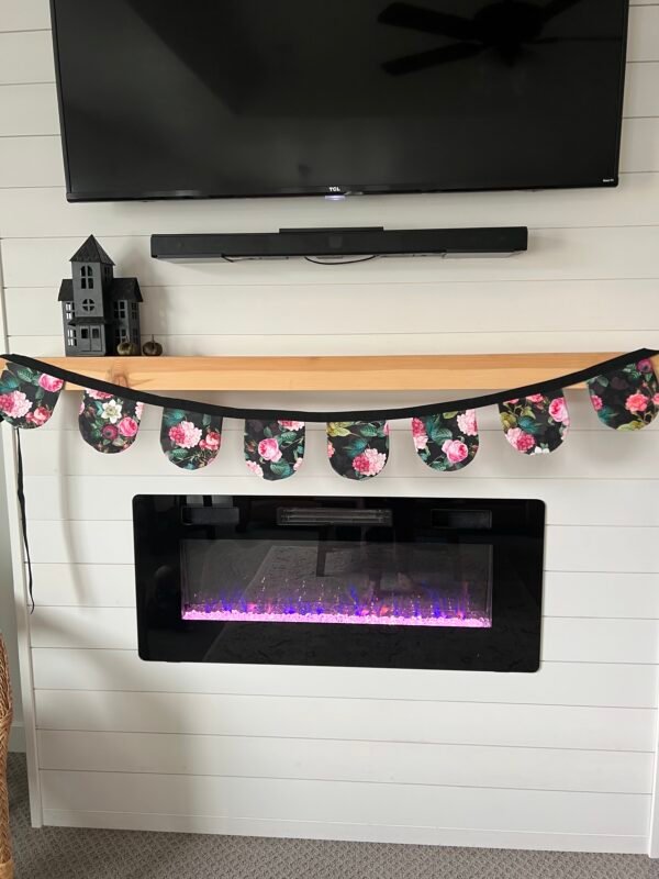 IMG_3508 Moody Floral Scalloped Indoor/Outdoor Banner
